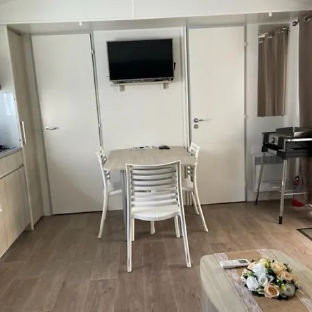 Mobil-home Campsite *
